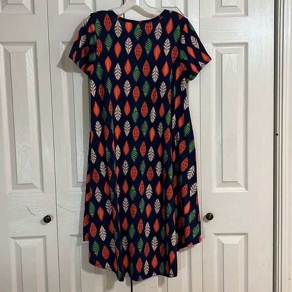 LuLaRoe Colorful Leaf Patterned Size XSmall Hi-Low Midi Dress - Picture 6 of 7